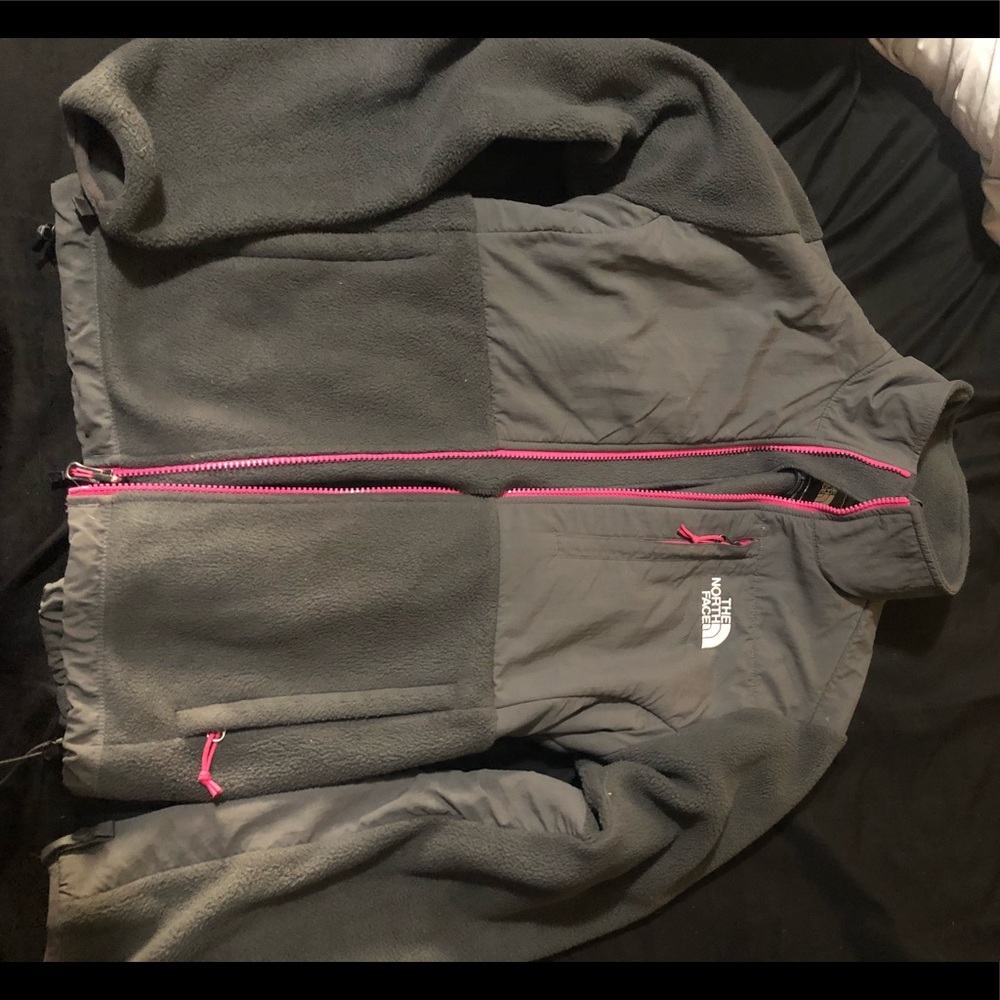 North face Denali jacket size small grey/pink